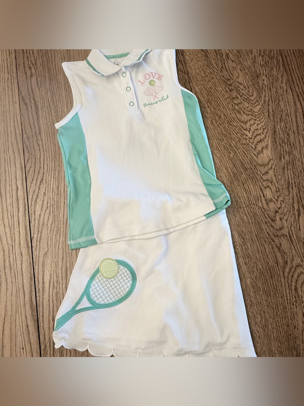 Nicole Miller Sport Girl's Tennis 2 Piece Set Skort Sz 6x. EUC. GHH